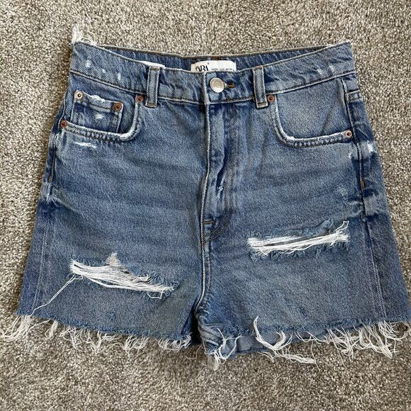 Zara The 90s Bermuda Jean Shorts US 2 High Rise Baggy Distressed in Blue - Picture 1 of 11